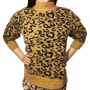 Workshop Republic Leopard Print medium Sweater